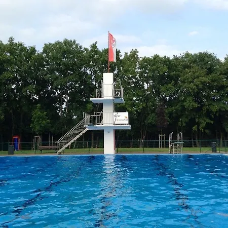 Gaestehaus Peterhoff 2* Birresdorf