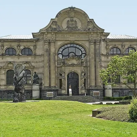 Gaestehaus Peterhoff 2* Birresdorf