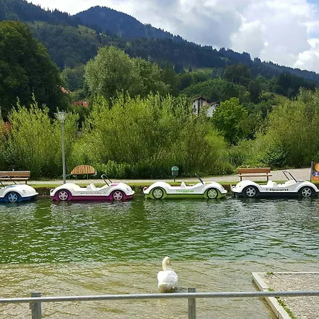 酒店 Gaestehaus Peterhoff 2*