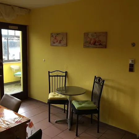 酒店 Gaestehaus Peterhoff Birresdorf