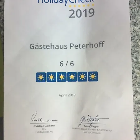 Gaestehaus Peterhoff 酒店 2*
