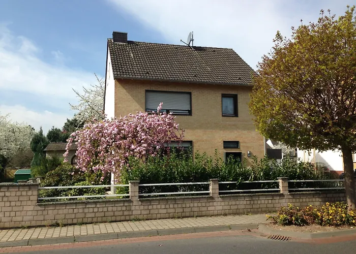 Gaestehaus Peterhoff 2* Birresdorf