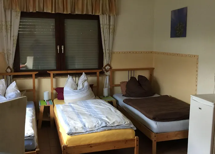 Hotel Gaestehaus Peterhoff Birresdorf