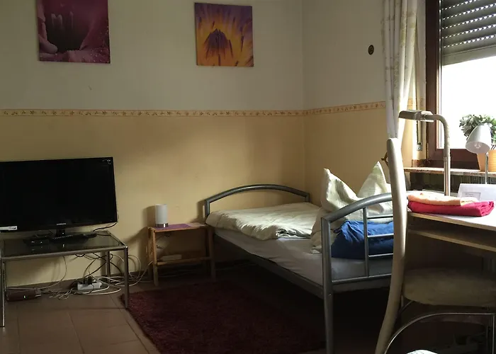 Gaestehaus Peterhoff 2* Birresdorf