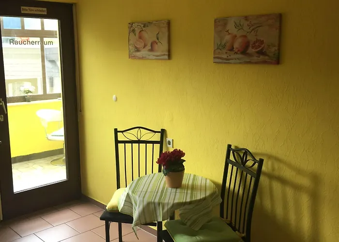 Gaestehaus Peterhoff Hotel