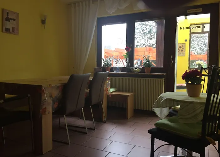 Gaestehaus Peterhoff 2* Birresdorf