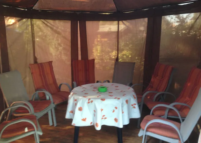 Hotel Gaestehaus Peterhoff 2*